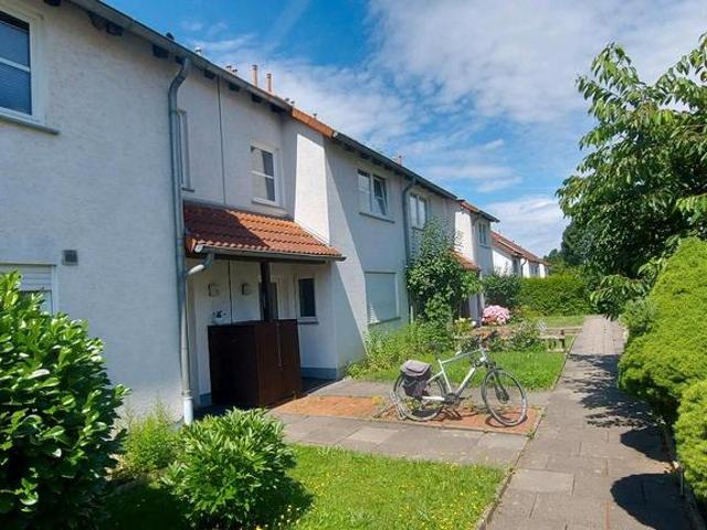 Gepflegtes Reihenmittelhaus mit 5 Zimmern in Lemgo