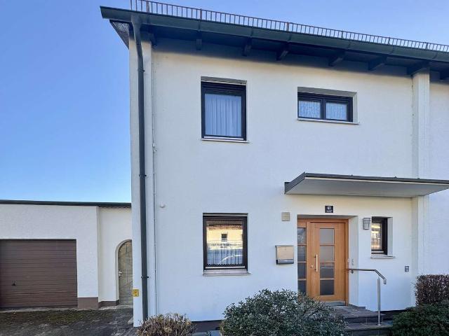 Gepflegtes Reiheneckhaus mit Herz und Platz für die ganze Familie