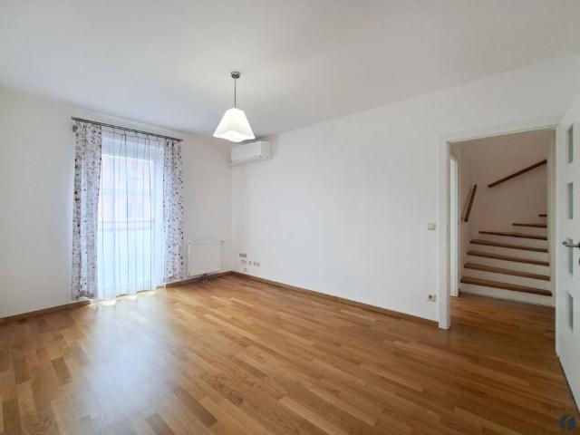 Gepflegtes Reihenhaus mit Garten und Carport zu mieten