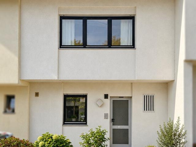 Gepflegtes Reihenhaus mit viel Platz, sonniger Terrasse und gemütlichem Garten in Goldbach
