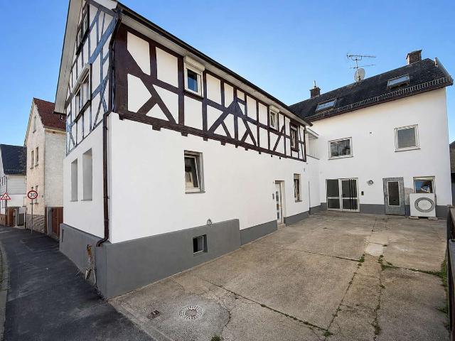 Gepflegtes, renoviertes Einfamileinhaus in ruhiger Lage