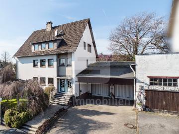 Gepflegtes Wohnhaus mit vielen Möglichkeiten in Radevormwald!