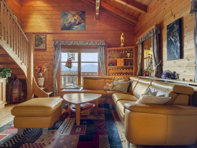 Gepflegtes Wohnhaus in Sonniger Aussichtslage!