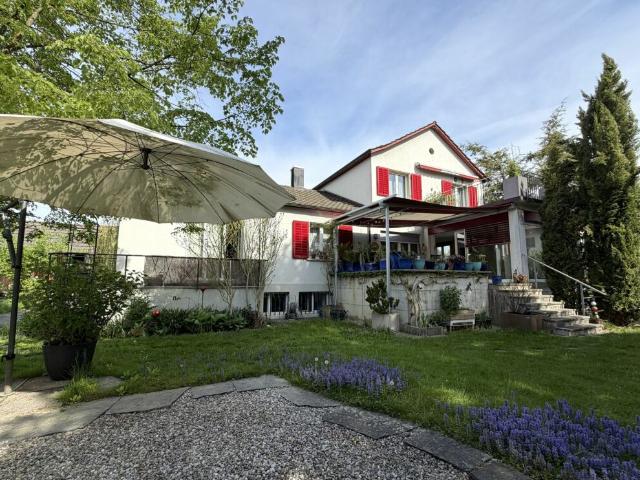 Gepflegtes 6 1/2 Zimmer Einfamilienhaus zu verkaufen