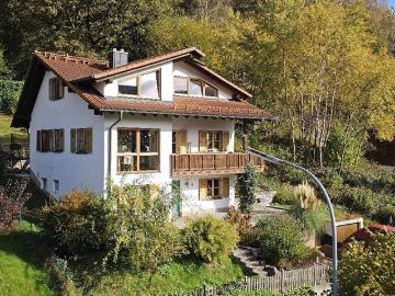 Gepflegtes 6 Zimmer Einfamilienhaus Ihr neues Zuhause