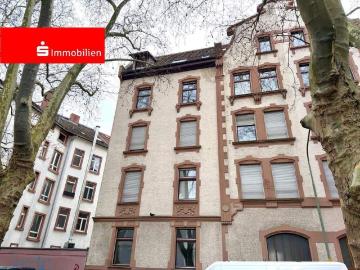 Gepflegtes 9 Familienhaus in guter Wohnlage!