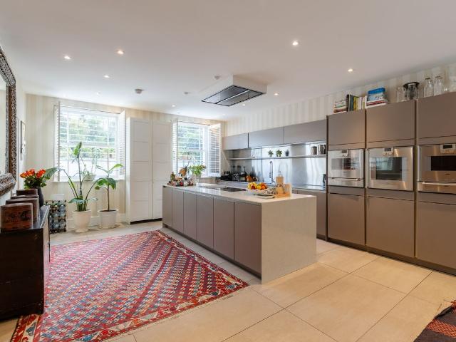 Gertrude Street, Chelsea, London SW10, 4 bed detached house to rent, £13,867 pcm | PrimeLocation