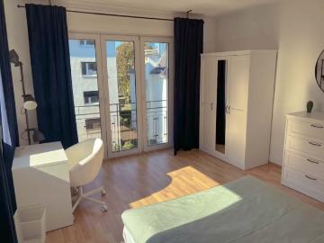 Niddapark, Frankfurt U-Bahn, Rosa-Luxemburg-Straße, Frankfurt, Riedberg, Kalbach, Taunus, Rheinland-Pfalz