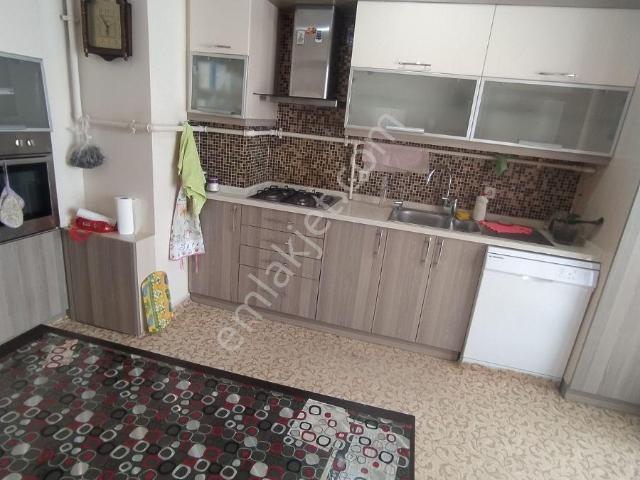 Gerzele Mh Kiralık Site İçi Giyinme Odalı Ebeveyn Banyolu Daire