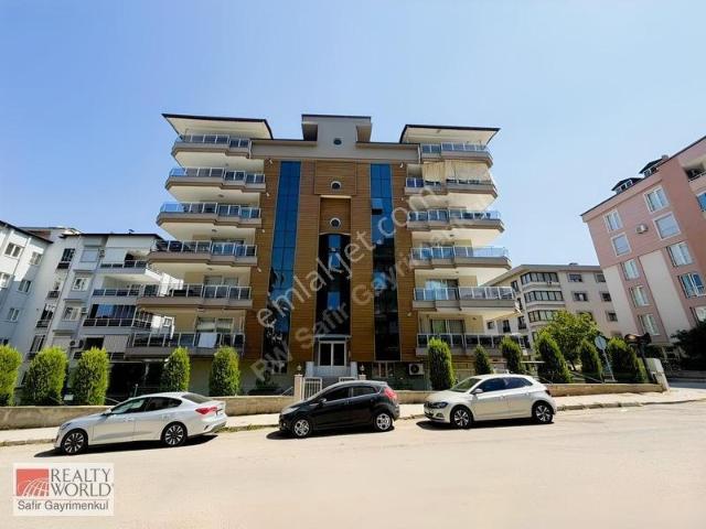 Gerzele'de Kiralık 4+1 Daire: 170m²,yerden Isıtmalı, Çift Balkon