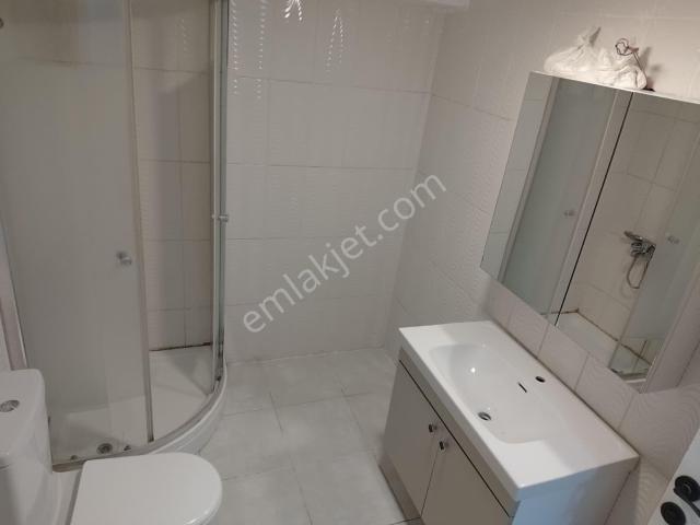 Gerçek İlan Site İçi 3+1 Ebeveyn Banyolu Tadilatlı Kiralık Daire