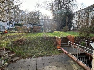 GerÃ¤umige Whg. auf dem KaÃberg Laminat ebenerdige Terrasse