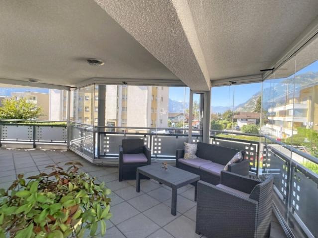 Geräumige 3,5 Zimmer Wohnung mit XXL Terrasse