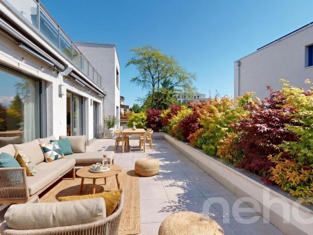 Geräumige 3,5 Zimmer Wohnung mit großer Terrasse und idealer Lage