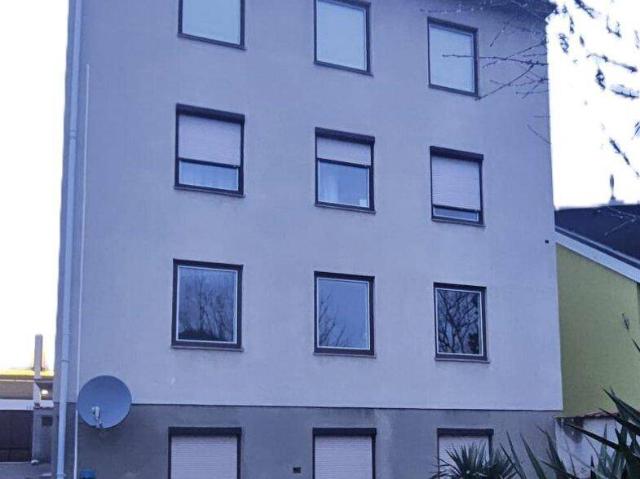 Geräumige 3 Zi Wohnung 88,5m² mit Garage in Wiener Neustadt, Miete €770,47