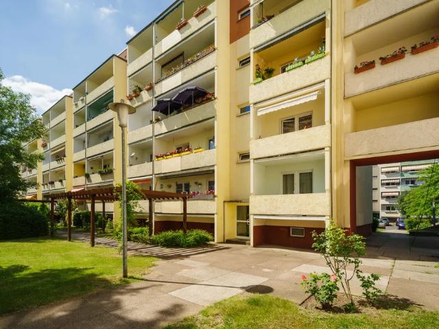 Geräumige 3 Zimmerwohnung in Grünau Ost
