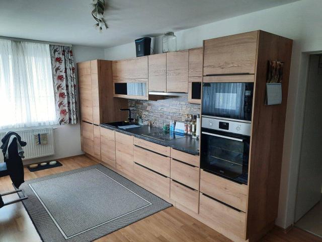 Raum für gemeinsame Momente: Großzügige 3 Zimmer Familienwohnung mit attraktiver Kaufoption 3a/2/30