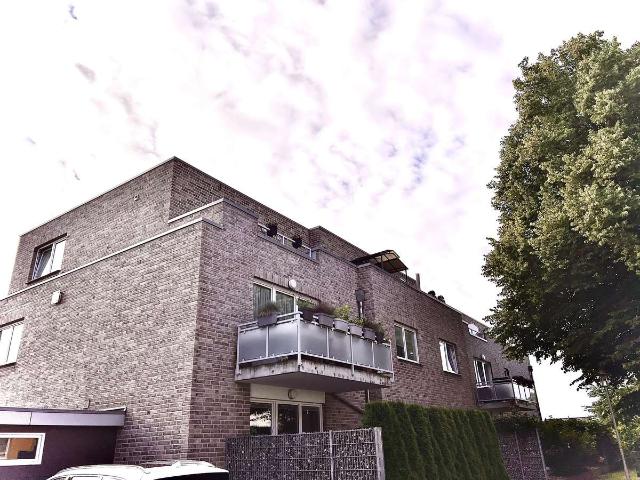 geräumige 3 Zimmer Wohnung / BJ 2014