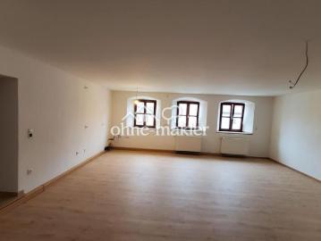 geräumige 3 Zimmer Wohnung im Zentrum von Rennertshofen