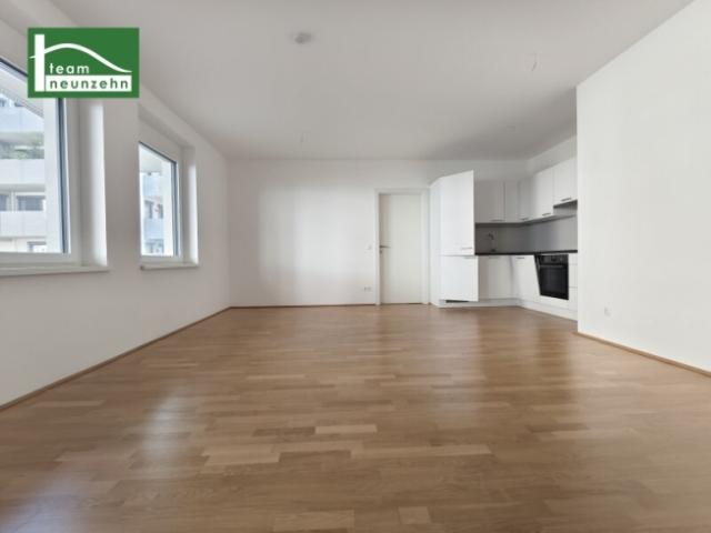 Geräumige 3 Zimmer Wohnung im Karmeliterhof inklusive Einbauküche! Ruhige Zentrumslage!