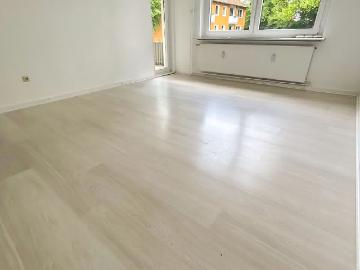 Geräumige 3 Zimmer Wohnung in zentraler Lage
