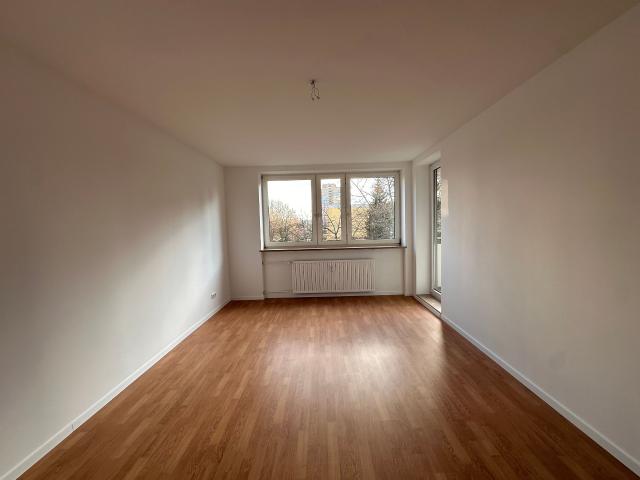Geräumige 3 Zimmer Wohnung mit Balkon in Nürnberg