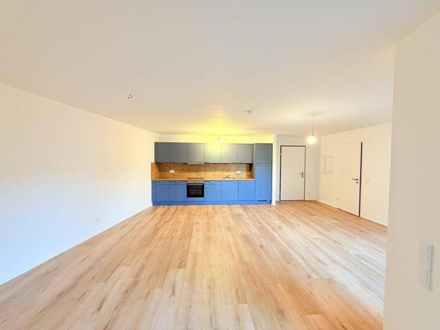 Geräumige 3 Zimmer Wohnung mit Innenhoflage nahe U3 Kendlerstraße
