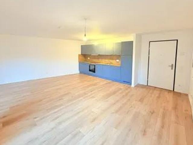 Geräumige 3 Zimmer Wohnung mit Innenhoflage nahe U3 Kendlerstraße