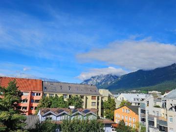 Geräumige 3 Zimmer Wohnung mit schönem Ausblick in Innsbruck Wilten zu verkaufen!