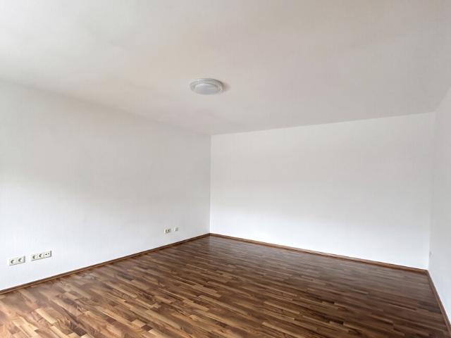 Geräumige 3 Zimmer Wohnung mit Stellplatz in Dietzhölztal Mandeln