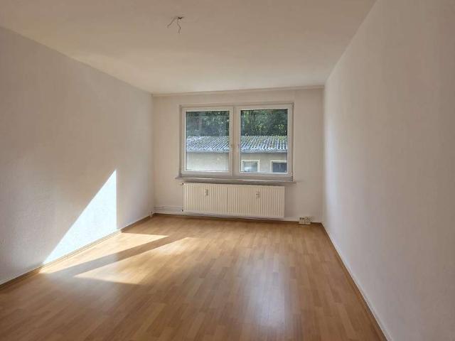 geräumige 3 Raum Wohnung in ruhiger Lage von Havelberg mit EBK und Tageslichtwannenbad