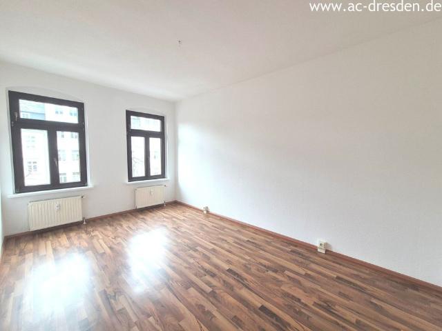Geräumige 3 Raum Wohnung mit Balkon in Chemnitz Hilbersdorf – Wohnkomfort in zentrumsnaher Lage