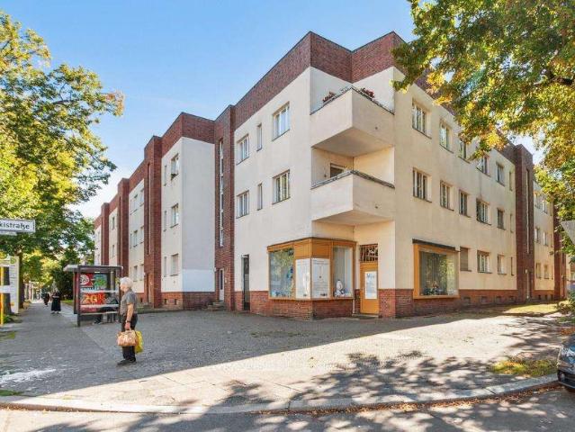 geräumige 1,5 Zimmer Wohnung mit Balkon