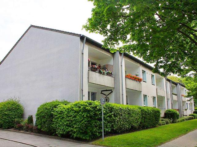 Geräumige 1,5 Zimmer Wohnung am Tetraeder. Frisch renoviert!