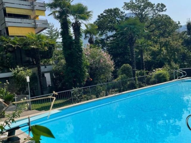 GERÄUMIGE 1,5 ZIMMER MIT KÜCHE UND NUTZUNG DES SCHWIMMBECKENS