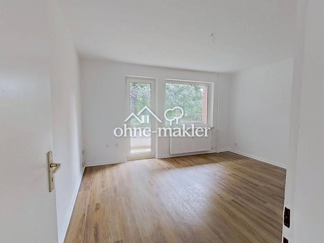 Geräumige 2 Zi. Whg. mit BALKON und EBK im Rendsburger Norden