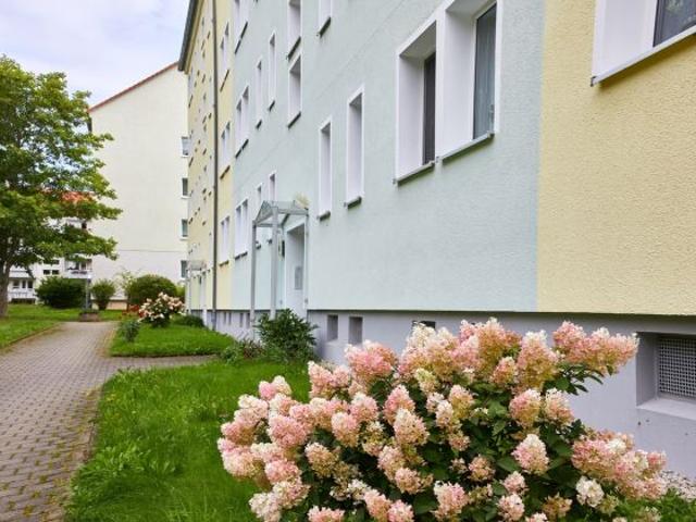 geräumige 2 Zimmerwohnung im 3. OG mit Balkon