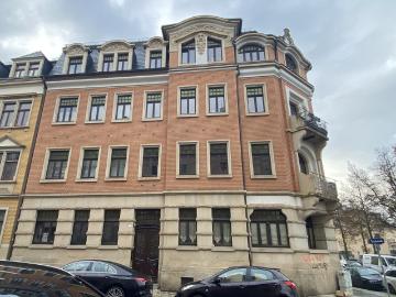 Geräumige 2 Zimmer Erdgeschosswohnung in gepflegtem Mehrfamilienhaus zu vermieten!