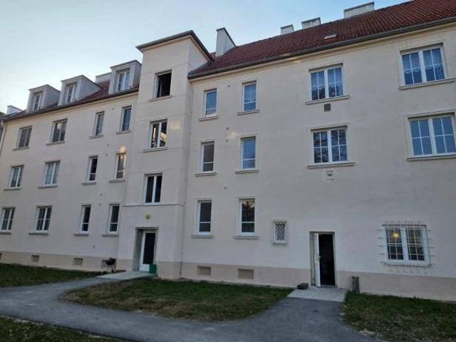 Geräumige 2 Zimmer Wohnung in ruhiger Lage