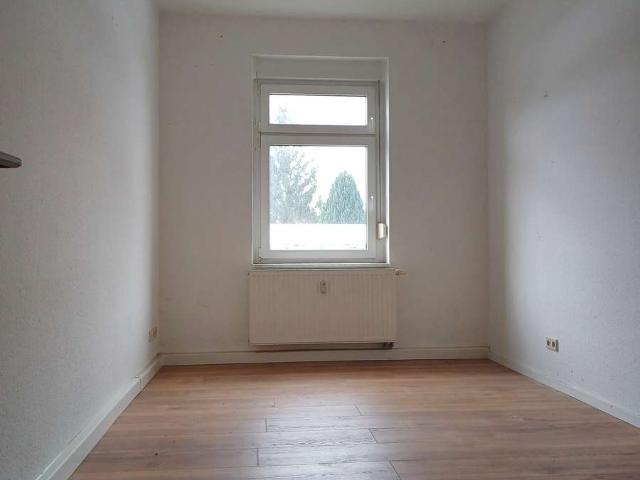 geräumige 2 Zimmer Wohnung in ruhiger Wohnanlage