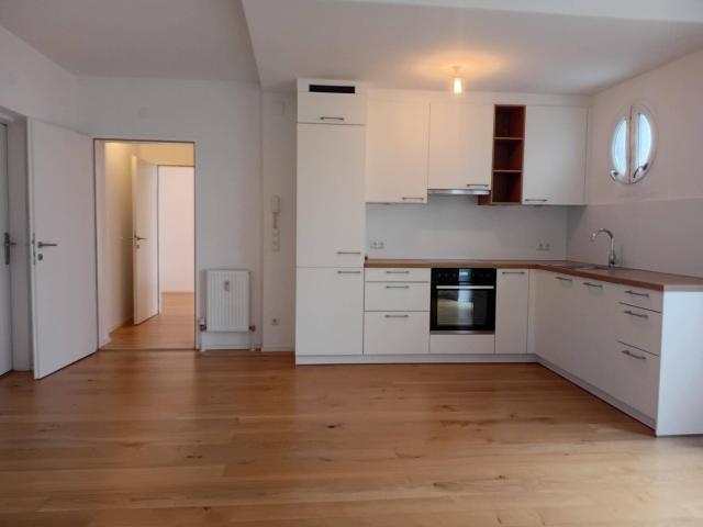 Geräumige 2 Zimmer Wohnung mit 48m² Eigengarten | Online Terminbuchung
