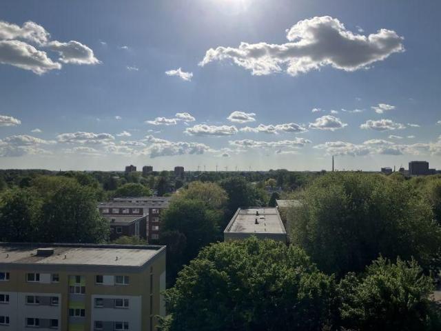 Geräumige 2 Zimmer Wohnung mit Blick über Elmshorn