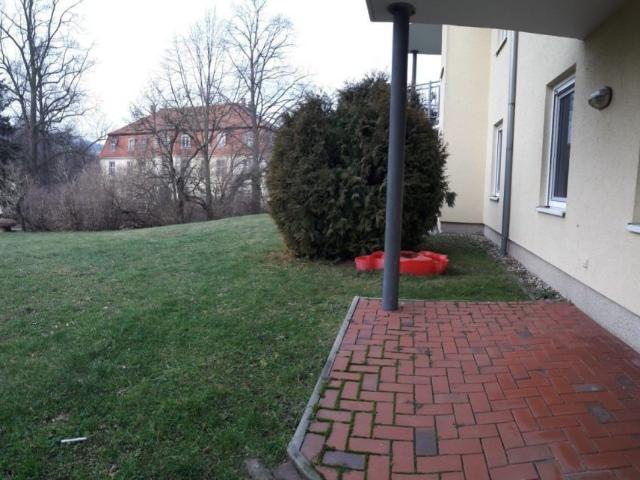 geräumige 2 Raumwohnung mit Terrasse und Stellplatz in Sohland am Rotstein !