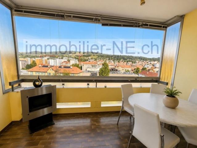 Geräumige 4,5 Zimmer Wohnung mit 1 Garagenbox