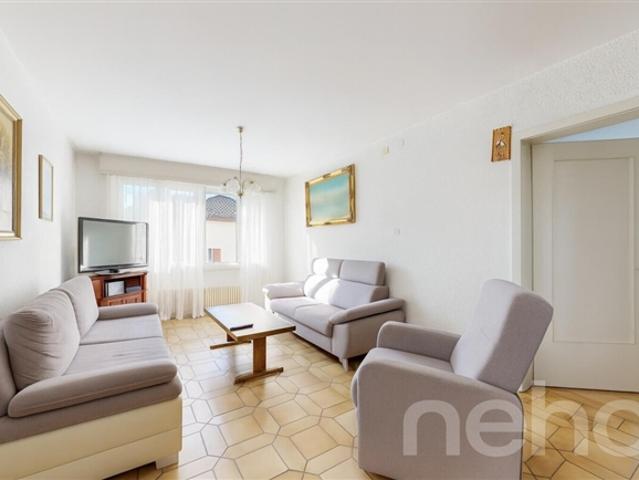Geräumige 4,5 Zimmer Wohnung, ideal gelegen in Sierre