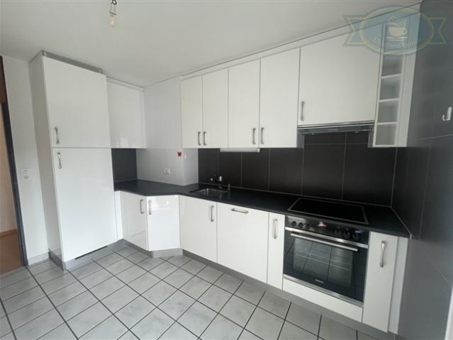 Geräumige 4.5 Zimmer Wohnung im Zentrum von Porrentruy