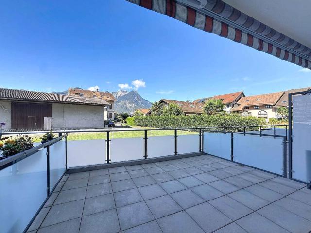 Geräumige 4,5 Zimmer Wohnung von 127 m² mit großer Terrasse
