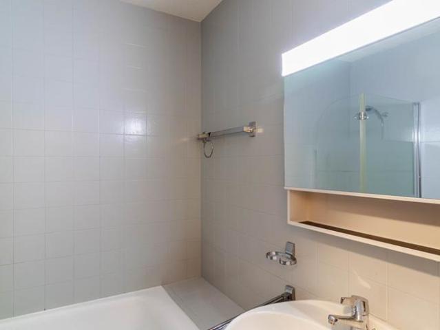 Geräumige 4,5 Zimmerwohnung, ideal gelegen in Renens