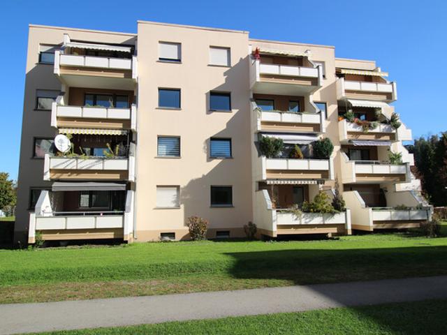 Geräumige 4 1/2 Zimmer Wohnung inklusive Tiefgarage provisionsfrei