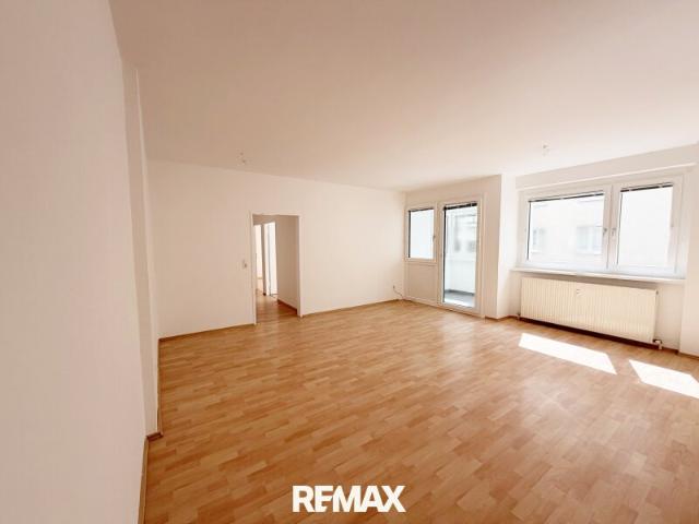 Geräumige 4 Zi. Wohnung im Zentrum von Wels